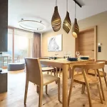 アパート Hill - 73 By Aa Homes *
