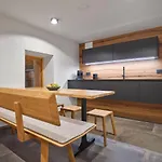 アパート Hill - 73 By Aa Homes *