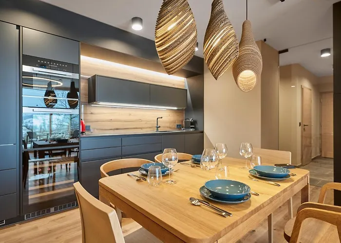 Apartment Hill - 73 By Aa Homes